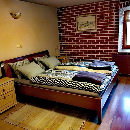 Apartma Obrh 스마예스케토플리체 외부 사진