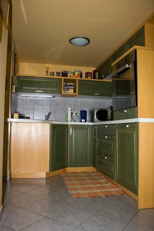 Apartma Obrh 스마예스케토플리체 외부 사진